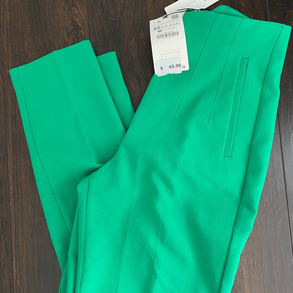 ZARA ankle length tapered trouser pants